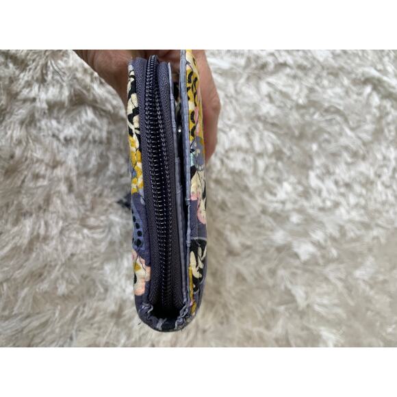 Vera Bradley Charmont Meadow Wallet Turn Lock Zip Around - Picture 7 of 8